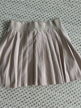 Pleated Women's Skort in Light Taupe